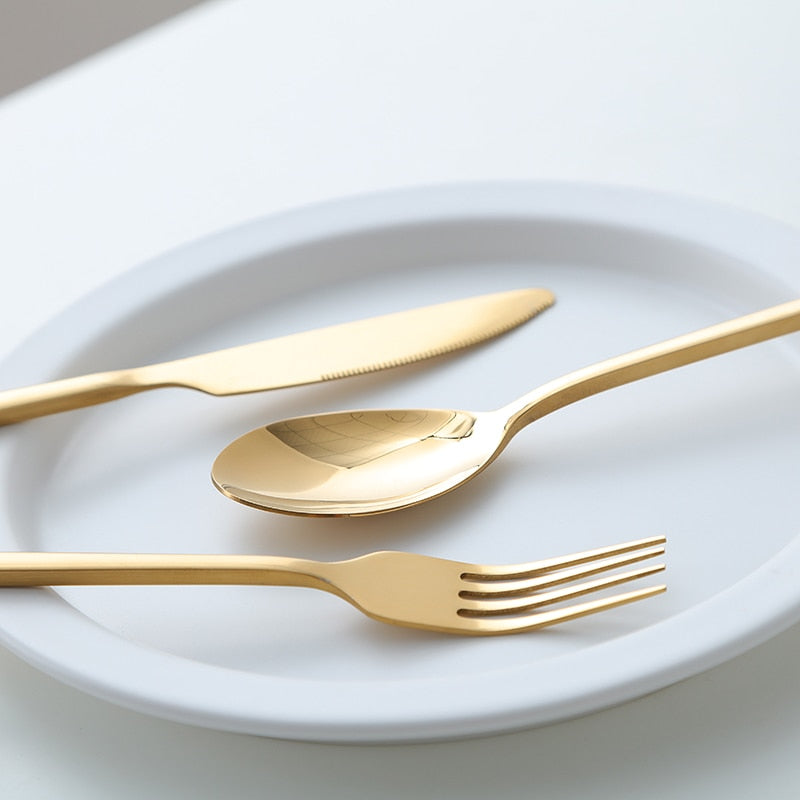 GOLD TABLEWARE 24 PCS SET