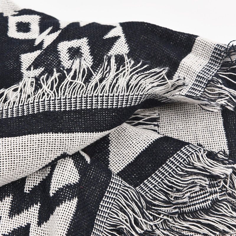 PIPIOL GEOMETRIC BLANKET
