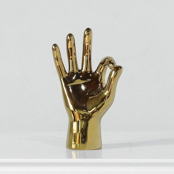 HAND GESTURES STATUES