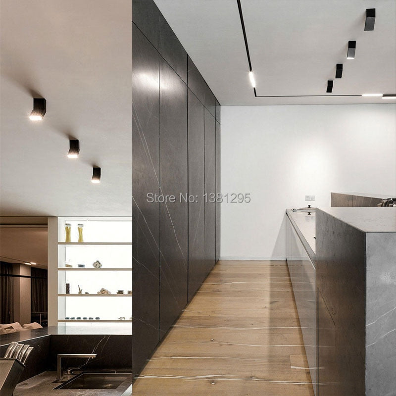 LERAMP, SURFACE MOUNTED SPOTLIGHT