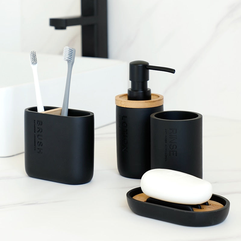 BATHROOM ACCESSORIES SET